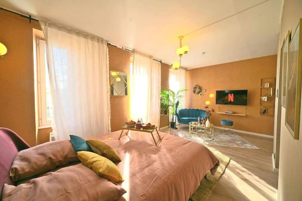 Luxury Room Jacuzzi Centre Ville Haut De Gamme Мюлуз Екстериор снимка
